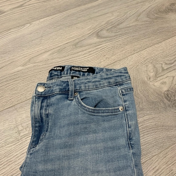 Joe Fresh Classic Slim Jeans - Picture 5 of 6